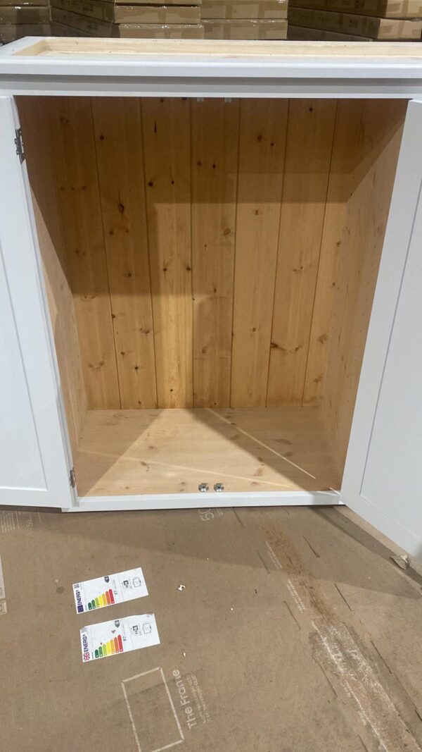 Swindon Luxury Solid Wooden Larder - Image 6